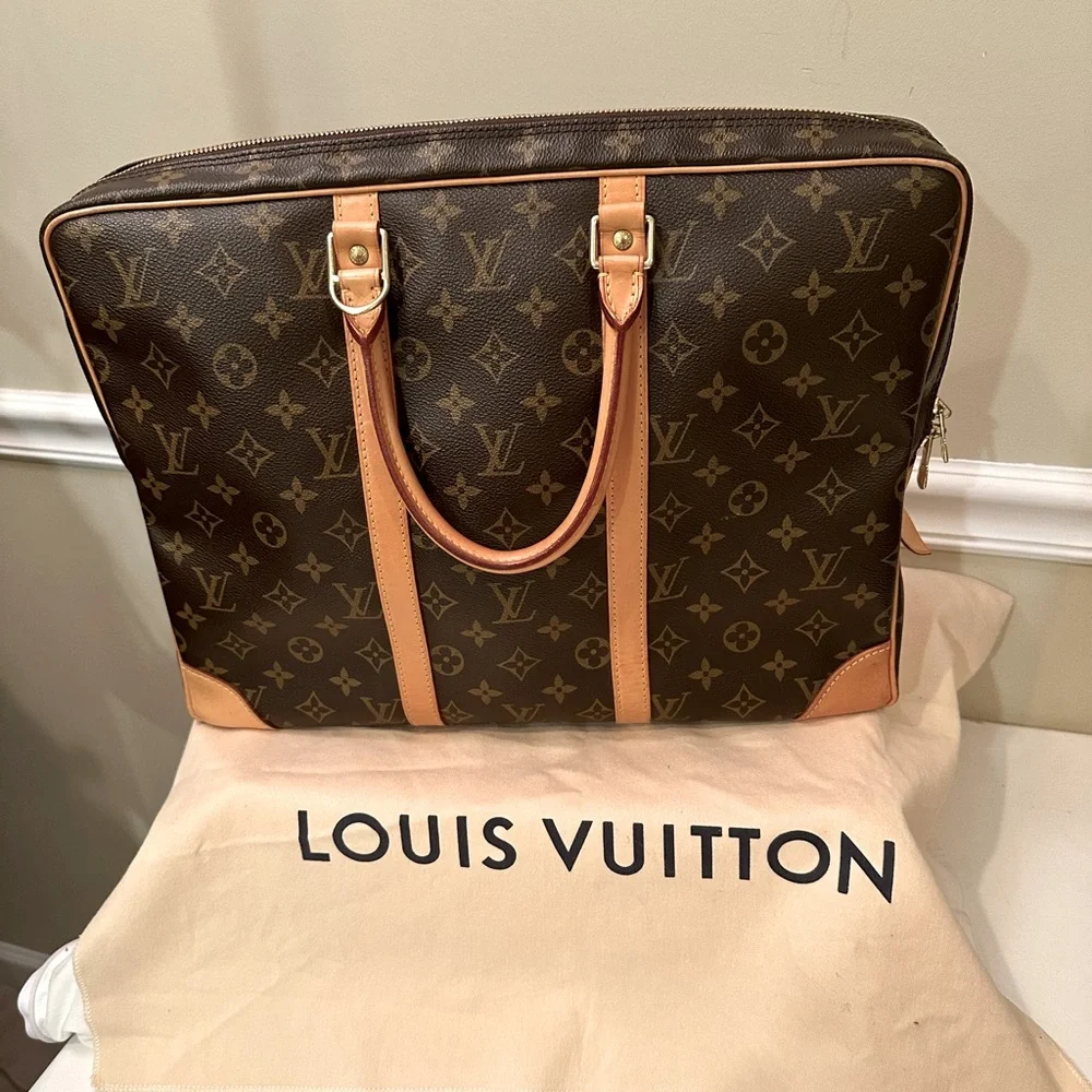 LOUIS VUITTON vintage Monogram Porte Documents Voyage Bag in EUC w/dust bag - Picture 1 of 12